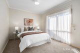 https://images.listonce.com.au/custom/160x/listings/338-packham-street-box-hill-north-vic-3129/150/01748150_img_05.jpg?sXtAXUeXy-E