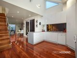 https://images.listonce.com.au/custom/160x/listings/338-princes-street-port-melbourne-vic-3207/807/01087807_img_03.jpg?3EIoFSVIcNg