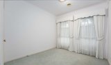 https://images.listonce.com.au/custom/160x/listings/3381-elgar-road-mont-albert-vic-3127/999/01981999_img_07.jpg?bMxFAIobzec