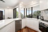 https://images.listonce.com.au/custom/160x/listings/3383-point-nepean-road-sorrento-vic-3943/295/01437295_img_10.jpg?AYRWFOz1Vmk