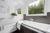 https://images.listonce.com.au/custom/160x/listings/339-clarence-street-geelong-west-vic-3218/981/01769981_img_05.jpg?9KWkjN3Hbd4