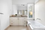 https://images.listonce.com.au/custom/160x/listings/33a-brooke-street-northcote-vic-3070/504/01162504_img_17.jpg?owOIgEQPJfY