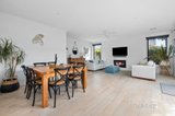 https://images.listonce.com.au/custom/160x/listings/33a-separation-street-mornington-vic-3931/128/01680128_img_02.jpg?L0fAeNFbZaQ