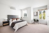https://images.listonce.com.au/custom/160x/listings/33a-whyte-street-brighton-vic-3186/988/01738988_img_08.jpg?gWIUL9jXSQQ