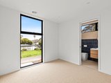 https://images.listonce.com.au/custom/160x/listings/33b-wattle-bird-crescent-barwon-heads-vic-3227/069/01979069_img_09.jpg?umNRm8bw99k
