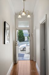 https://images.listonce.com.au/custom/160x/listings/34-amsterdam-street-richmond-vic-3121/157/00704157_img_02.jpg?lBcf2nRJnDo