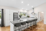 https://images.listonce.com.au/custom/160x/listings/34-anslow-street-woodend-vic-3442/827/01883827_img_03.jpg?SaBebXxXfrM