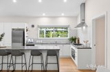https://images.listonce.com.au/custom/160x/listings/34-anslow-street-woodend-vic-3442/827/01883827_img_04.jpg?xvdlWBr3xaM