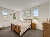 https://images.listonce.com.au/custom/160x/listings/34-atkins-street-kew-vic-3101/924/00828924_img_05.jpg?kqHbfg5u1o8