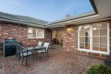 https://images.listonce.com.au/custom/160x/listings/34-brendan-avenue-doncaster-vic-3108/393/01551393_img_14.jpg?UeCuV3Toai8