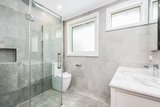 https://images.listonce.com.au/custom/160x/listings/34-brentwood-drive-glen-waverley-vic-3150/923/01726923_img_07.jpg?-3_uUyy3Ek8