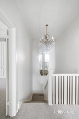 https://images.listonce.com.au/custom/160x/listings/34-canberra-road-toorak-vic-3142/324/01905324_img_08.jpg?3yFBE3zXW9I