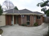 https://images.listonce.com.au/custom/160x/listings/34-colchester-road-kilsyth-vic-3137/148/01525148_img_01.jpg?zKNeSR1xrRM