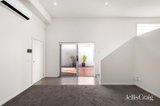 https://images.listonce.com.au/custom/160x/listings/34-coniston-street-diamond-creek-vic-3089/064/01768064_img_03.jpg?1DPR2m55w5E