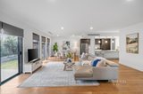 https://images.listonce.com.au/custom/160x/listings/34-cora-court-mount-waverley-vic-3149/776/01717776_img_02.jpg?T8ZgZiGtLX8