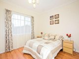 https://images.listonce.com.au/custom/160x/listings/34-cyclamen-avenue-altona-north-vic-3025/288/01202288_img_04.jpg?moPeP487628