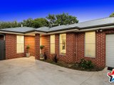 https://images.listonce.com.au/custom/160x/listings/34-daymar-drive-mooroolbark-vic-3138/723/01524723_img_02.jpg?61jdxC6OqT8