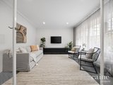 https://images.listonce.com.au/custom/160x/listings/34-durham-street-newington-vic-3350/773/01576773_img_03.jpg?GOJysdECo7I