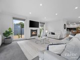 https://images.listonce.com.au/custom/160x/listings/34-durham-street-newington-vic-3350/773/01576773_img_11.jpg?flJz077hkoE