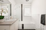 https://images.listonce.com.au/custom/160x/listings/34-elmhurst-road-bayswater-north-vic-3153/539/01809539_img_10.jpg?jtBC_adsFDg