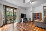 https://images.listonce.com.au/custom/160x/listings/34-eskdale-drive-croydon-hills-vic-3136/112/01557112_img_06.jpg?VvbZbLZA7os