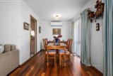 https://images.listonce.com.au/custom/160x/listings/34-eskdale-drive-croydon-hills-vic-3136/598/01620598_img_03.jpg?HKa50Zc18Hw