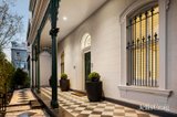 https://images.listonce.com.au/custom/160x/listings/34-ferrars-place-south-melbourne-vic-3205/285/01810285_img_29.jpg?dQ9iH2eL9ss