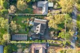 https://images.listonce.com.au/custom/160x/listings/34-ferrier-street-mount-macedon-vic-3441/763/01926763_img_29.jpg?btWfduPtQ6I