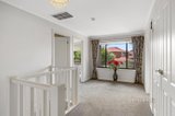 https://images.listonce.com.au/custom/160x/listings/34-flamingo-drive-wantirna-south-vic-3152/121/01639121_img_08.jpg?E1BdY-9OPyA