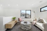 https://images.listonce.com.au/custom/160x/listings/34-hilton-street-mount-waverley-vic-3149/898/00799898_img_05.jpg?tswvx_4dVEE