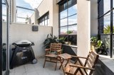 https://images.listonce.com.au/custom/160x/listings/34-hotham-street-collingwood-vic-3066/772/01166772_img_11.jpg?voZW2QFPhbE