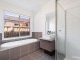https://images.listonce.com.au/custom/160x/listings/34-hugo-drive-point-cook-vic-3030/874/01612874_img_11.jpg?wyCnEhmkjHM