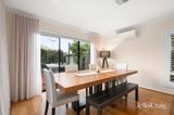 https://images.listonce.com.au/custom/160x/listings/34-lancaster-road-mooroolbark-vic-3138/173/01948173_img_06.jpg?qR2fDcRsqP0