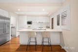 https://images.listonce.com.au/custom/160x/listings/34-lancaster-road-mooroolbark-vic-3138/173/01948173_img_07.jpg?aUKBe2EYX8o