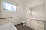 https://images.listonce.com.au/custom/160x/listings/34-lincoln-road-croydon-vic-3136/050/01908050_img_07.jpg?ukXeXRgRKyg