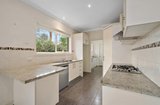 https://images.listonce.com.au/custom/160x/listings/34-lincoln-road-croydon-vic-3136/050/01908050_img_09.jpg?xVNLKC9zrrY