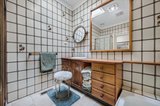 https://images.listonce.com.au/custom/160x/listings/34-lynden-grove-mount-waverley-vic-3149/416/01659416_img_10.jpg?3aEgpR28V_I