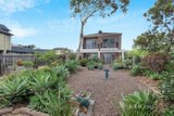 https://images.listonce.com.au/custom/160x/listings/34-mcguire-crescent-williamstown-vic-3016/058/01983058_img_08.jpg?lwFwtLKg0hE