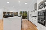 https://images.listonce.com.au/custom/160x/listings/34-monastery-close-wantirna-south-vic-3152/668/01916668_img_06.jpg?L5sYHoyIarc