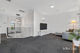 https://images.listonce.com.au/custom/160x/listings/34-monastery-close-wantirna-south-vic-3152/668/01916668_img_09.jpg?0bEAfdk9Qig