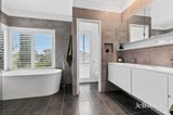 https://images.listonce.com.au/custom/160x/listings/34-monastery-close-wantirna-south-vic-3152/668/01916668_img_12.jpg?OphZFW7PIVc