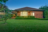 https://images.listonce.com.au/custom/160x/listings/34-myrniong-street-glen-iris-vic-3146/142/00334142_img_08.jpg?6FKNrs0eYaE