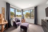 https://images.listonce.com.au/custom/160x/listings/34-riverview-terrace-bulleen-vic-3105/318/01632318_img_02.jpg?UXLwTvJt6ns