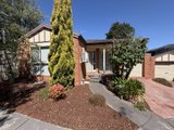 https://images.listonce.com.au/custom/160x/listings/34-ryland-avenue-croydon-vic-3136/130/01852130_img_01.jpg?a3IUdNMWMZg