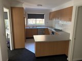https://images.listonce.com.au/custom/160x/listings/34-ryland-avenue-croydon-vic-3136/130/01852130_img_03.jpg?52wyBfXnne8