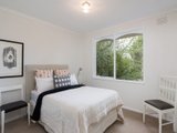 https://images.listonce.com.au/custom/160x/listings/34-savanna-drive-mooroolbark-vic-3138/121/01524121_img_12.jpg?cC9Iwik5giE