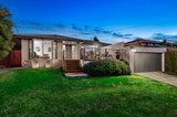 https://images.listonce.com.au/custom/160x/listings/34-shepherd-road-glen-waverley-vic-3150/122/01723122_img_01.jpg?QSlLJsbY8xk
