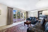 https://images.listonce.com.au/custom/160x/listings/34-shepherd-road-glen-waverley-vic-3150/122/01723122_img_04.jpg?R0J6j3eedJA