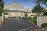 https://images.listonce.com.au/custom/160x/listings/34-smith-street-hampton-vic-3188/525/01677525_img_02.jpg?J-3U5eCVVEI