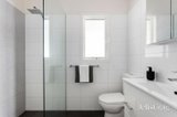 https://images.listonce.com.au/custom/160x/listings/34-south-avenue-bentleigh-vic-3204/379/01771379_img_11.jpg?zHjyLTsW7Gs